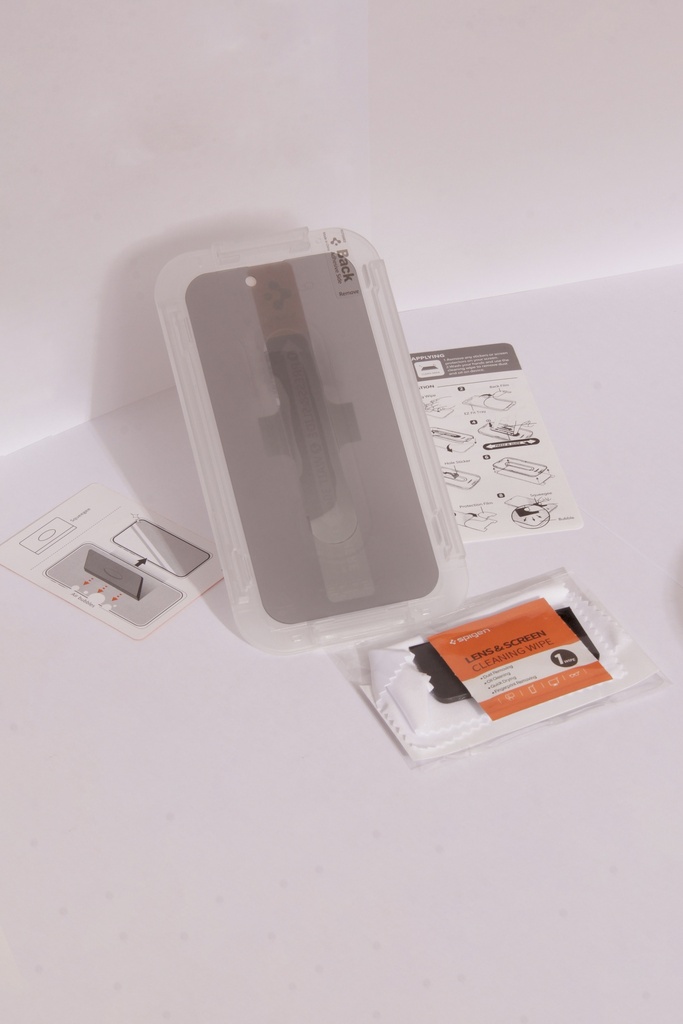 Lamina Spigen Privacy con Soporte Iphone 